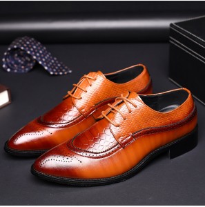 Men Breathable Soft Bottom Pointed Toe Vintage Plaid Lace Up Casual Business Shoes Men Breathable Soft Bottom Pointed Toe Vintage Plaid Lace Up Casual Business Shoes